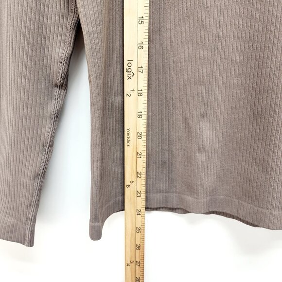 OQQ Long-Sleeve Brown Ribbed Henley Top With Button Detail Size M - Picture 6 of 9